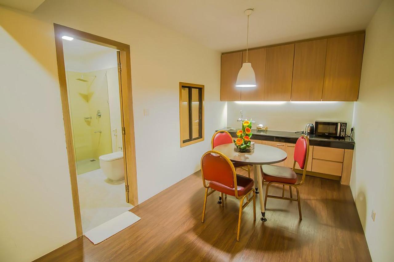 Asia Pacific Hotel Ντάκα Εξωτερικό φωτογραφία